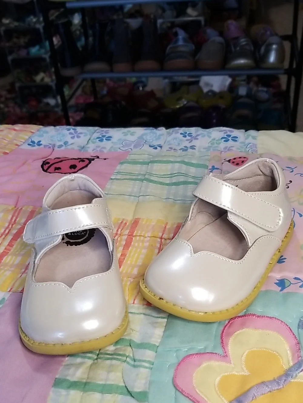 Livie & Luca Cream Patent Leather Mary Jane Shoes Size 5 Astrid In Cloud Shimmer